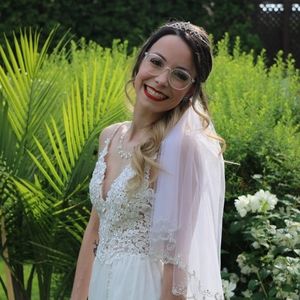 Meet your Posher, Alexandra